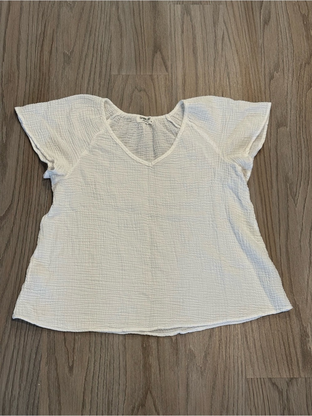 Sam & Lavi White Cotton Gauze Flutter Sleeve V Neck Top Medium